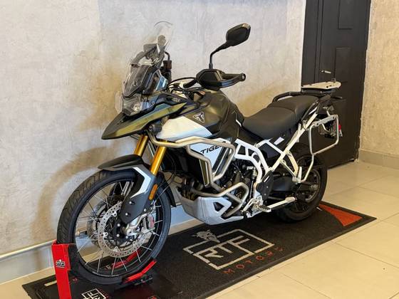 TRIUMPH TIGER 900 RALLY PRO 